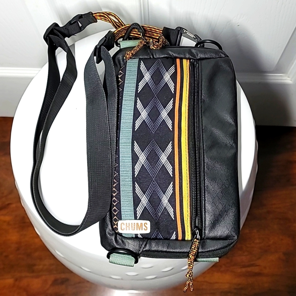 Chums Rover Crossbody